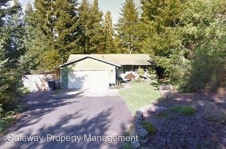 Primary Photo - 3 br, 2 bath House - 40 E MERIONETH ROAD