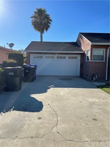 Foto del edificio - 9433 Stoakes Ave