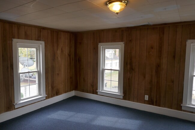 Building Photo - 800 Herrington Rd