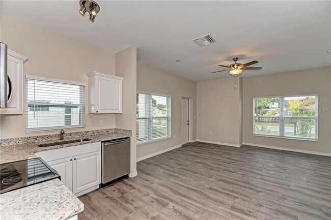 Foto del edificio - 1301 Taylor St