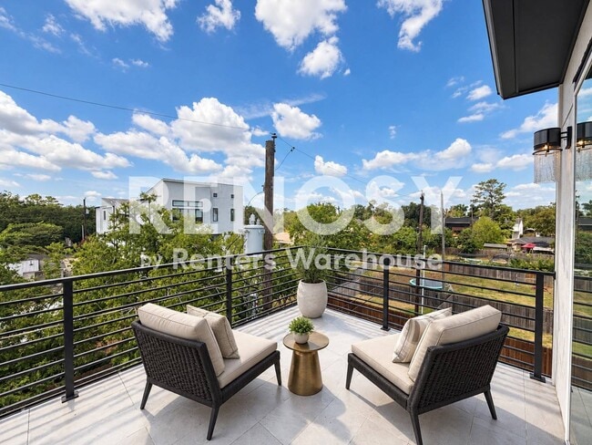 Building Photo - 1525 Caywood Ln