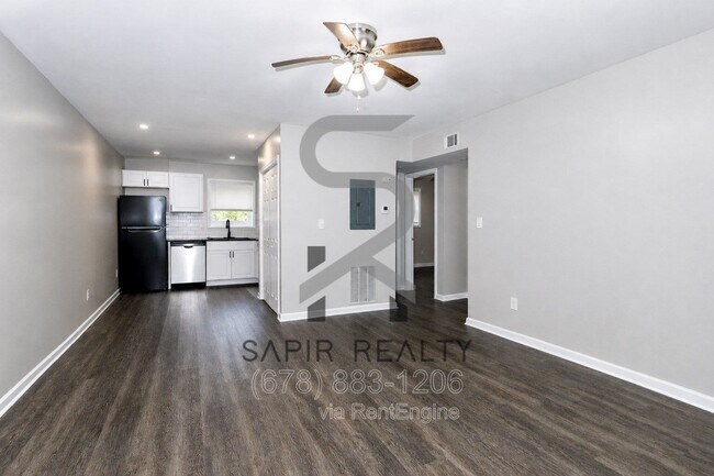 Building Photo - 371 Lanier St NW