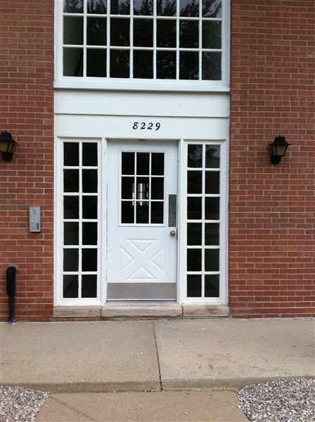 Building Photo - 8229 Denwood Dr