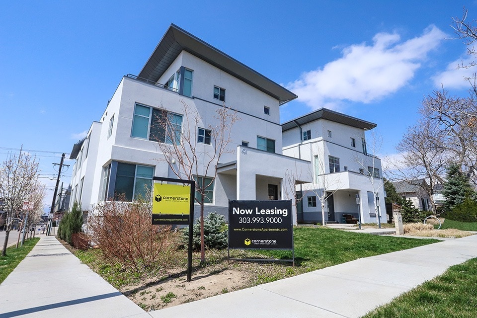 Townhomes at Cherry Creek North Apartments in Denver, CO