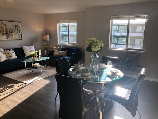 Foto del edificio - 4906 S Willow St