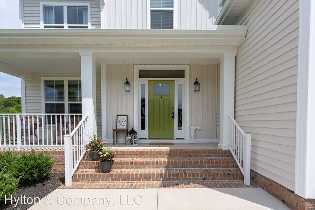 Building Photo - 5 br, 3.5 bath House - 14806 Lavenham Lane