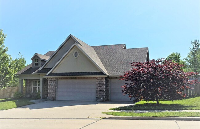 Building Photo - 3210 Belinda Ct
