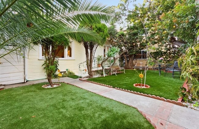 Building Photo - 3110 Highland Ave