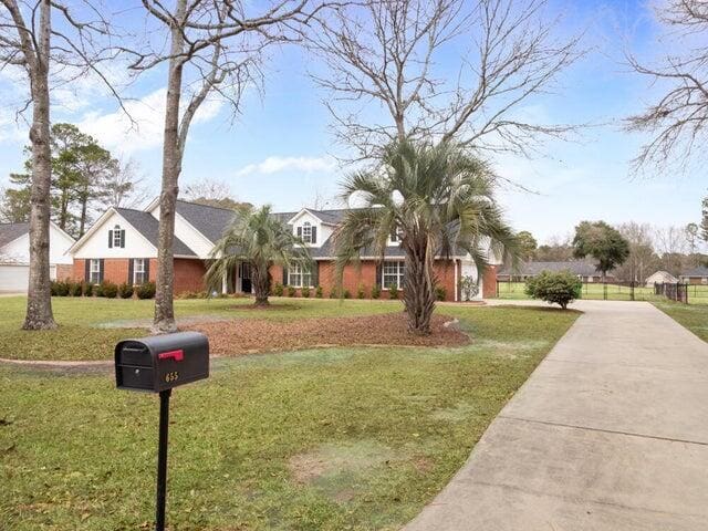 Building Photo - 655 Torrey Pines Dr