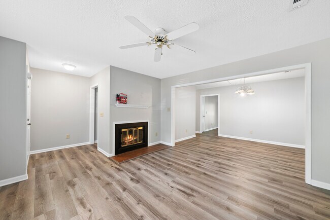 Building Photo - 7926 Brown Bark Pl