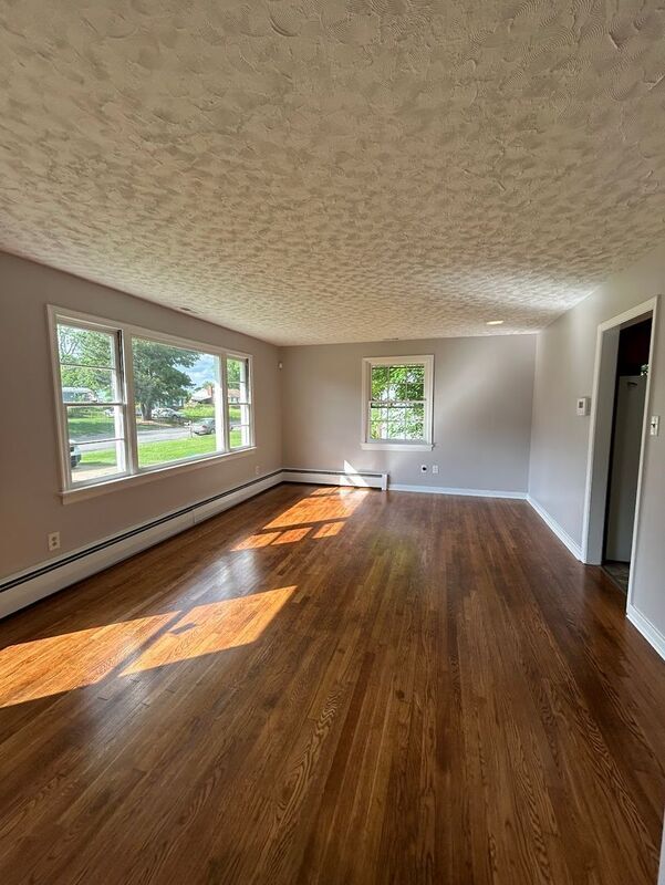 Building Photo - 4707 Greenleigh Rd