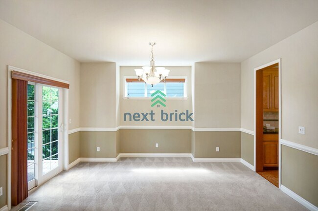 Foto del edificio - Stunning 3-Bedroom, 3.5-Bathroom Home in Desirable Woodinville