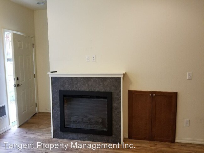 Foto del edificio - 8072 SE 6th Ave