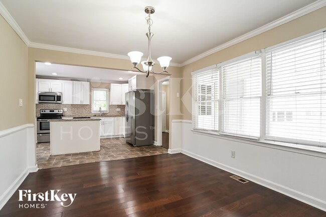 Foto del edificio - 3601 Chilham Pl