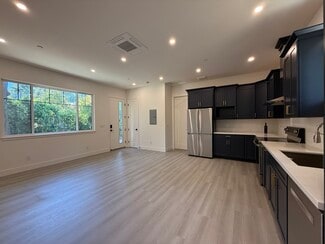 812 Nash Rd