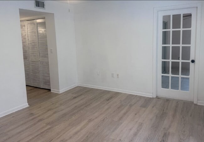 Master /closet/porch entry - 640 N Nova Rd