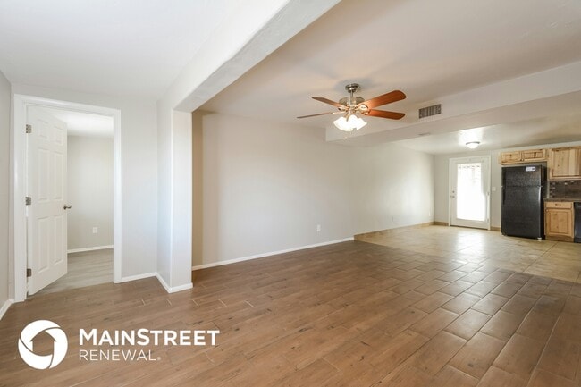 Building Photo - 4870 S Rosette Pl