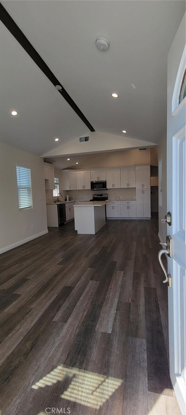 Foto del edificio - 319 E Newhaven Ln