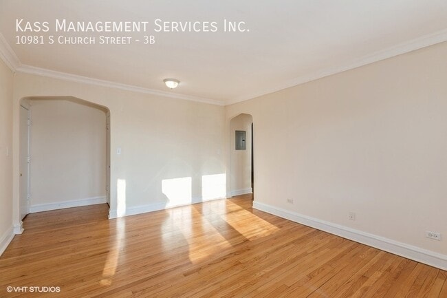 Building Photo - 10981 S Church St