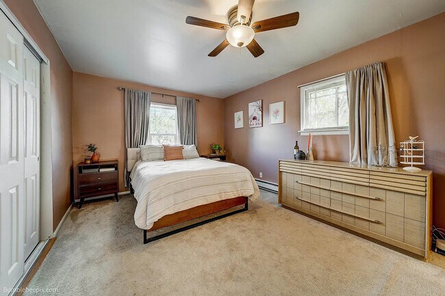 Foto del edificio - 5427 N Hawthorne St
