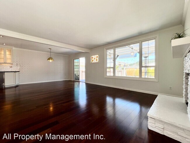 Foto del edificio - 3 br, 1 bath House - 1320 Hermosa Ave