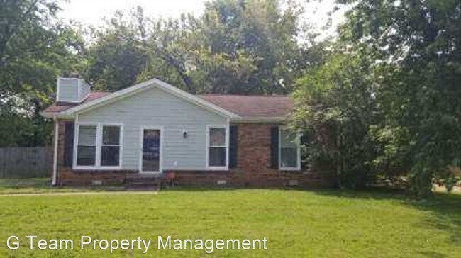 Building Photo - 3 br, 1.5 bath House - 4900 Saundersville Rd.