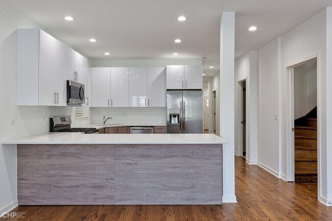 Foto del edificio - 3934 N Lawndale Ave