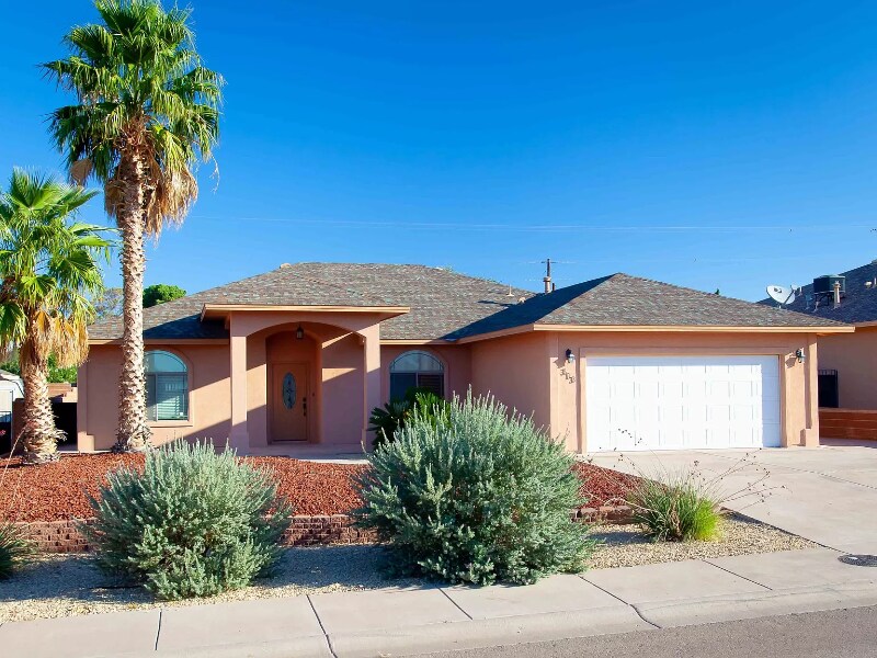 313 Palo Duro, Alamogordo, NM 88310 House Rental in Alamogordo, NM