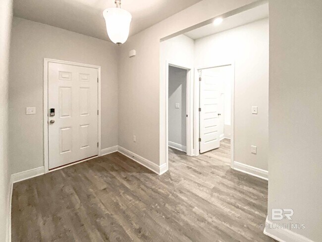 Foto del edificio - 10641 Northern Dancer Ct