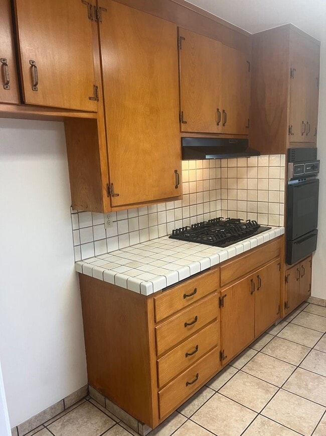 Building Photo - Adorable 2 bedroom 1 Bathroom Located in N...