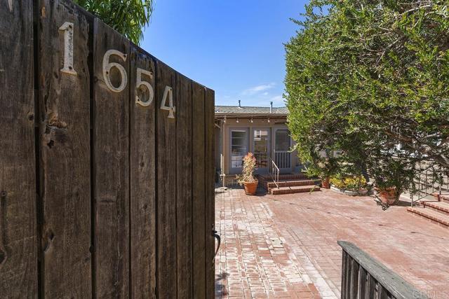 Foto del edificio - 1654 Camino Del Mar