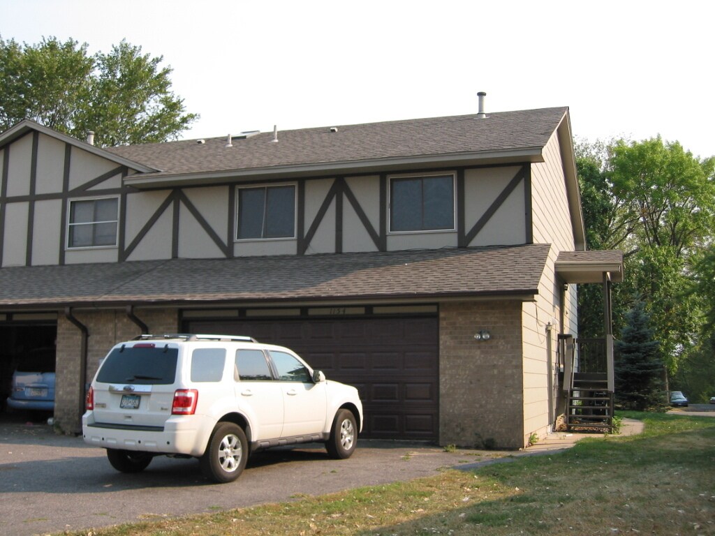 Primary Photo - 1156 Cheery Ln NE