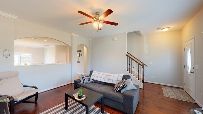 Foto del edificio - 160 Kirkwood Dr