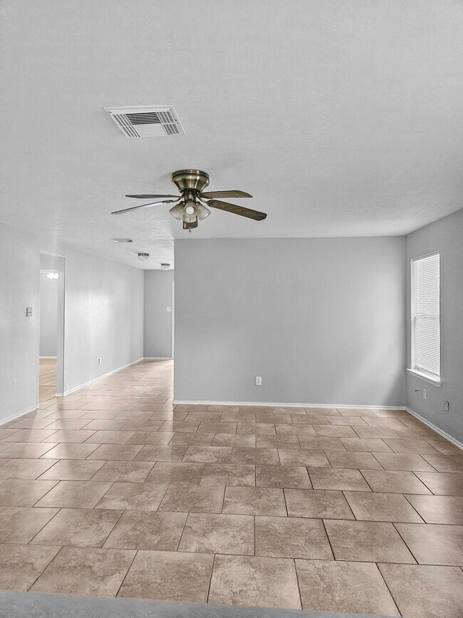 Foto del edificio - 17358 Wigeon Way Dr