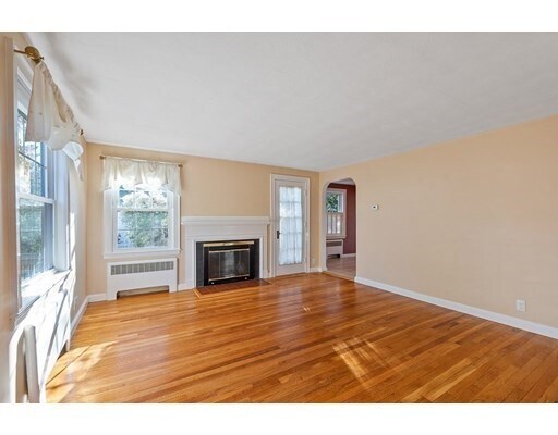 Foto del edificio - 2 Craft Rd