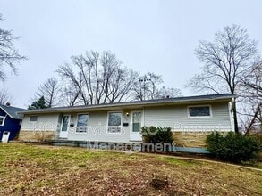 Building Photo - 202 NW 22nd St