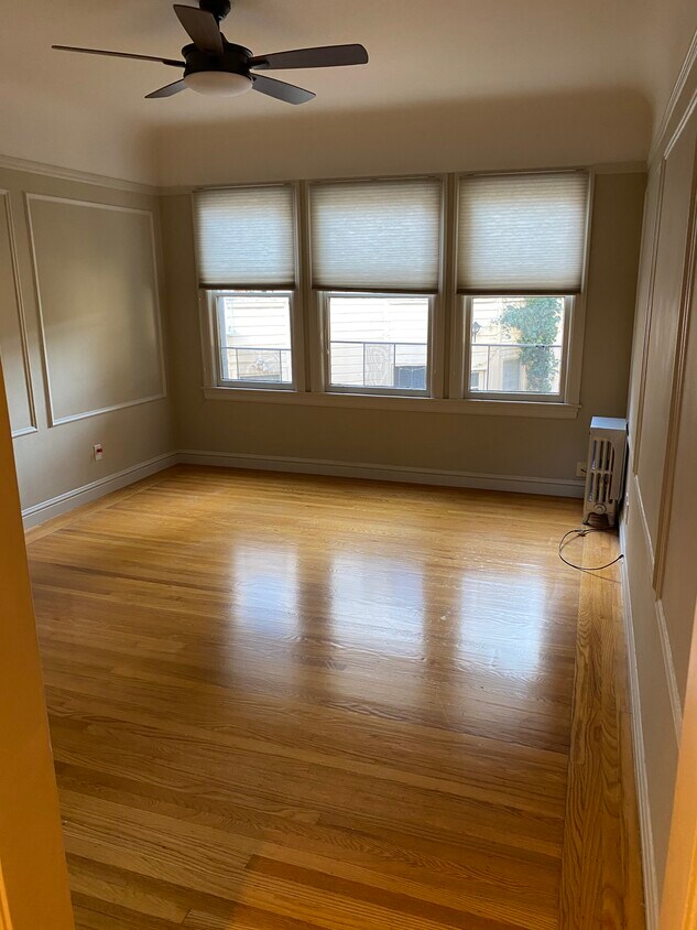 Livingroom - 741 14th St