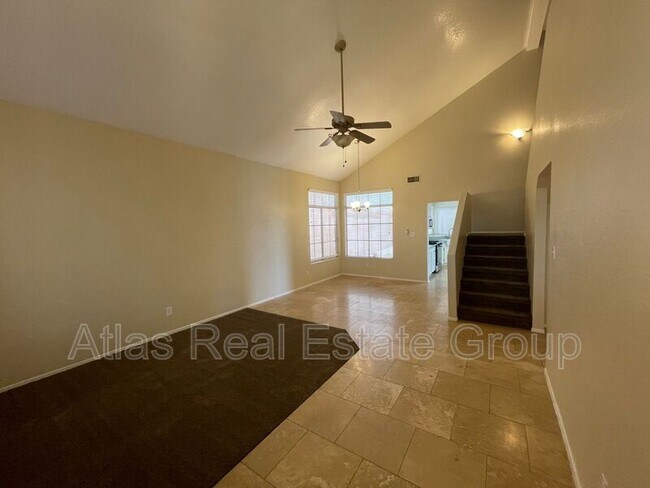 Foto del edificio - 7828 Wind Drift Rd