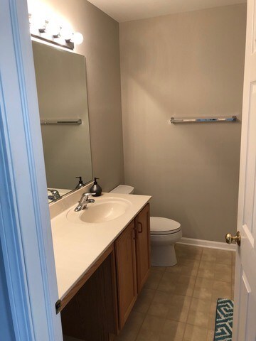 Building Photo - 3188 Falling Waters Ln