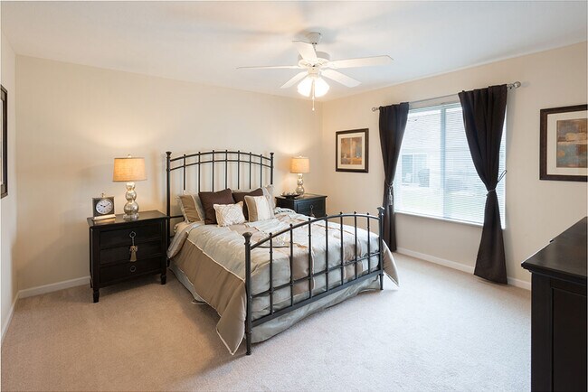 Amplias habitaciones con armarios en suite - Redwood Brunswick