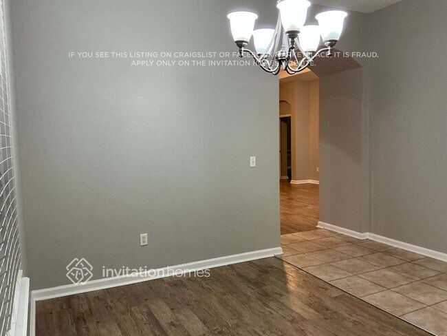 Foto del edificio - 3826 Westridge Dr
