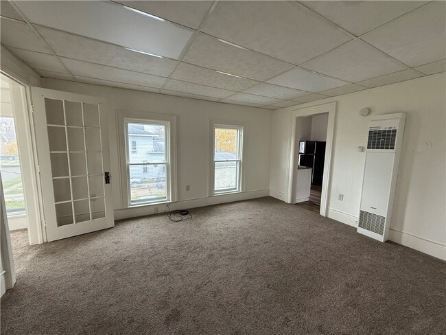 Building Photo - 154 Thacher St