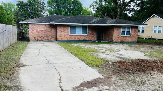 Building Photo - 4316 Joseph St