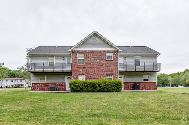 Building Photo - 806 W Tahlequah St