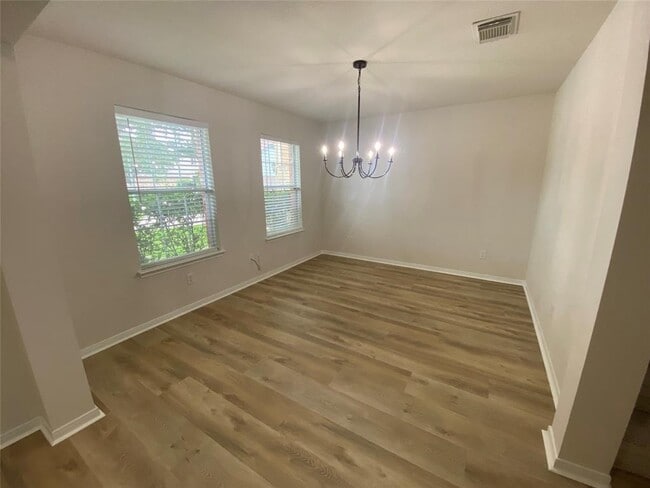 Building Photo - 5638 Sequin Dr