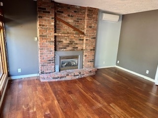 Building Photo - 1619 Barksdale Dr