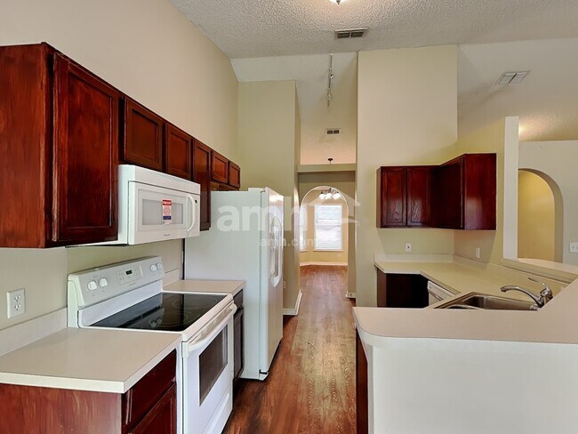 Foto del edificio - 1228 Welch Ridge Ter