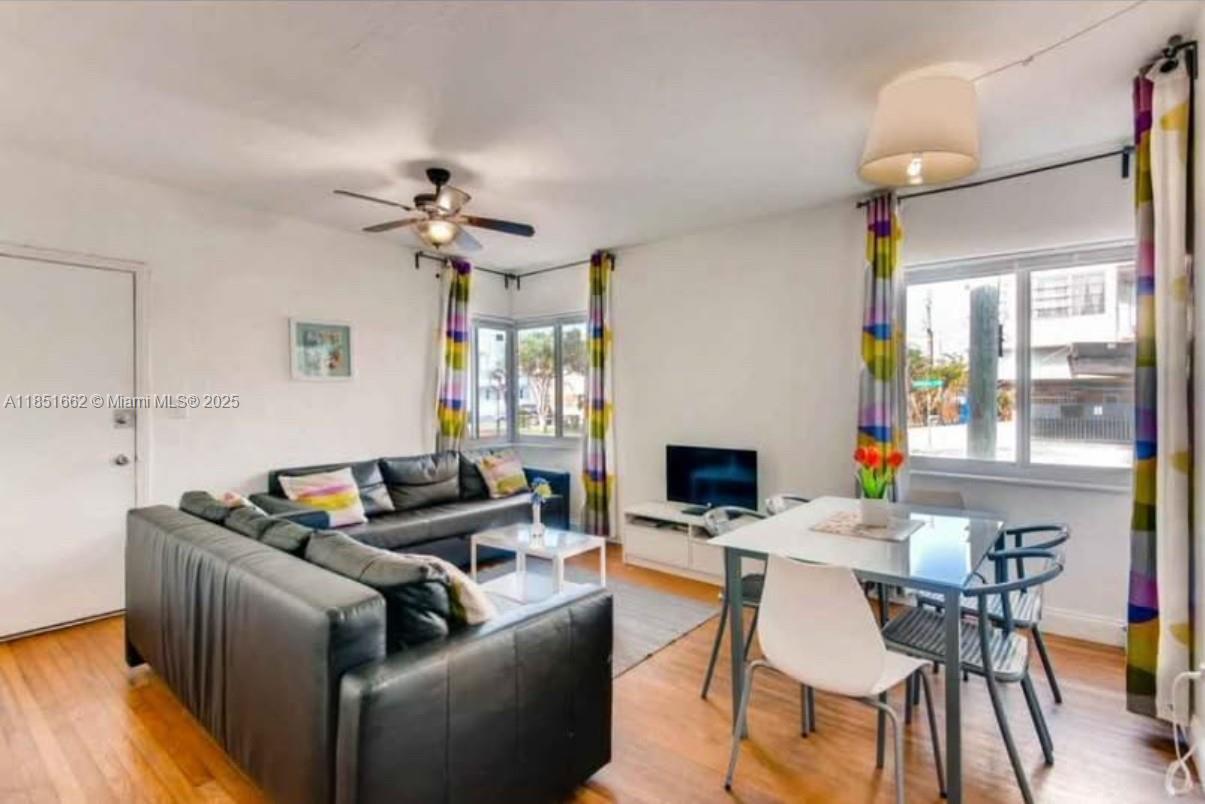 Foto principal - 235 80th St