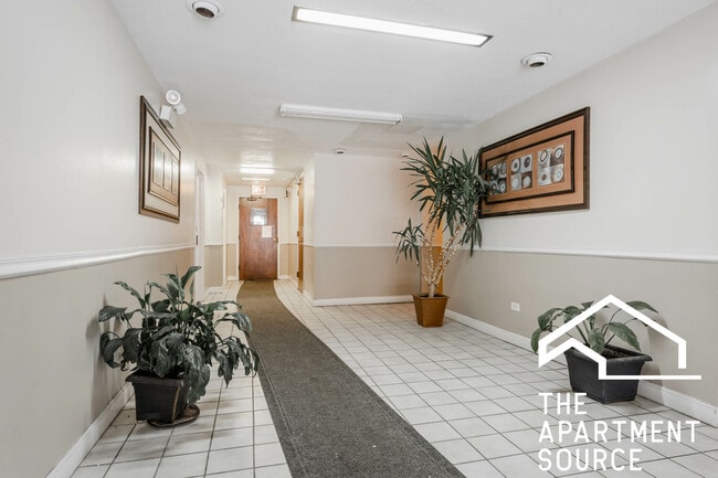 Foto del edificio - 6821 N Sheridan Rd