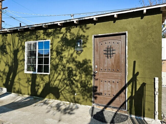 Foto del edificio - 11345-Calvert-St